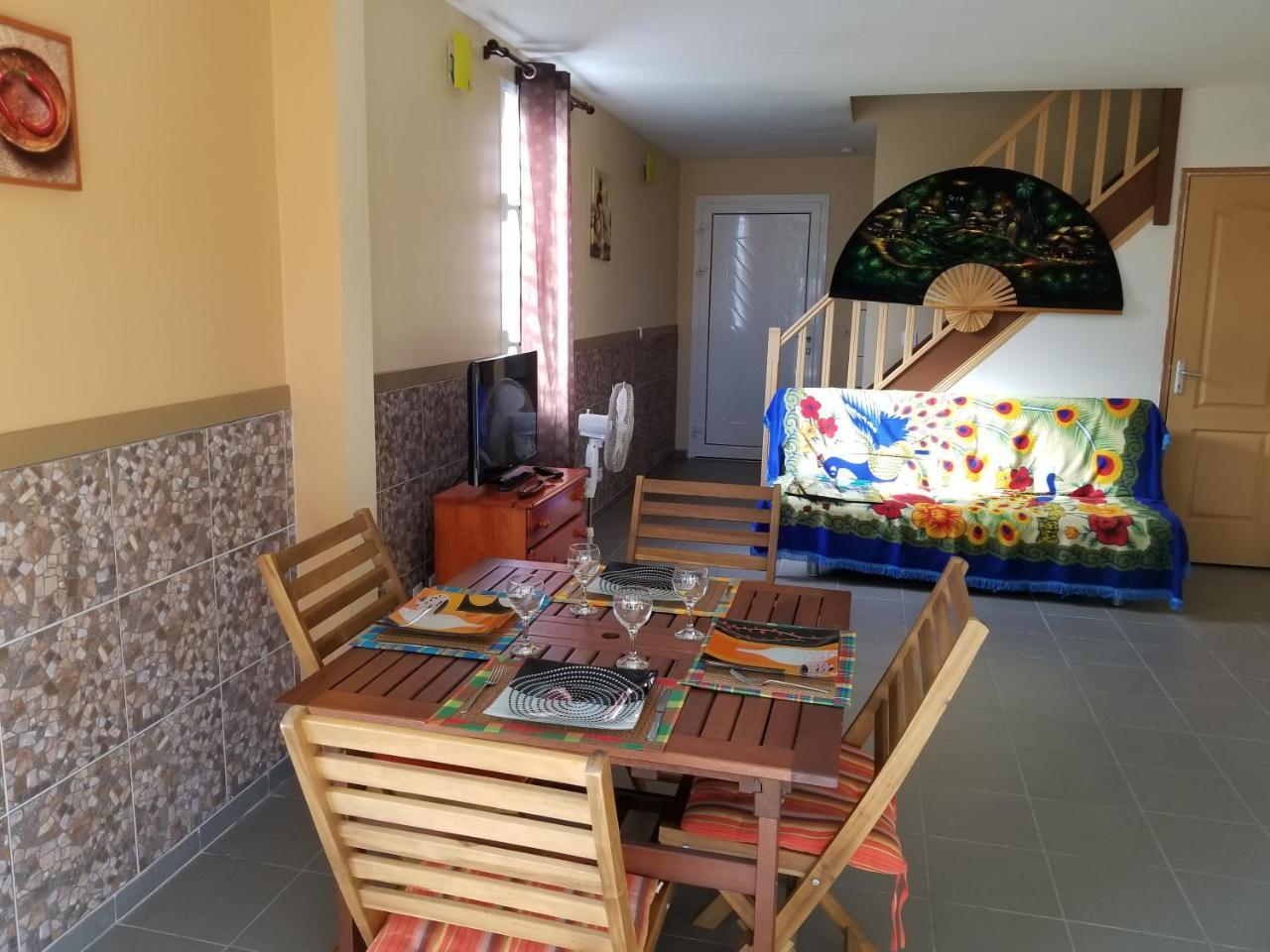 Hébergement de vacances M'elodie Creole *